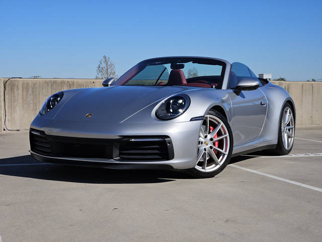 2023 Porsche 911 Carrera S RWD photo