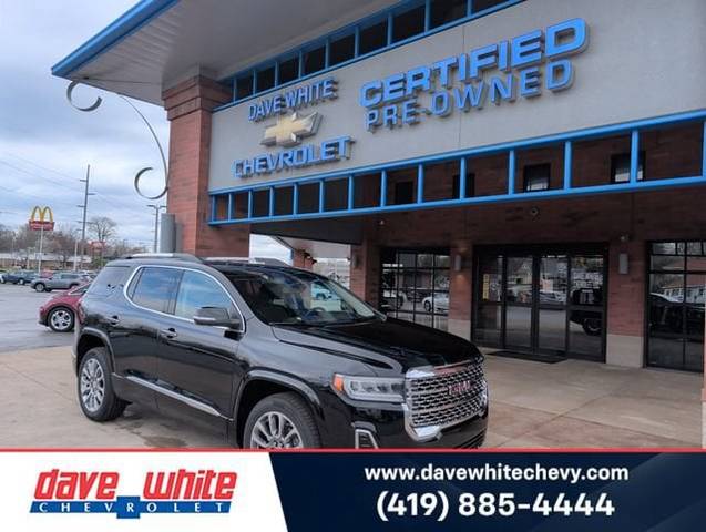 2023 GMC Acadia Denali FWD photo
