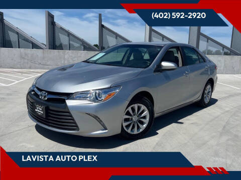 2015 Toyota Camry LE FWD photo
