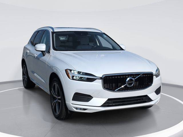 2021 Volvo XC60 Momentum FWD photo