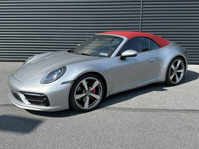 2022 Porsche 911 Carrera S RWD photo