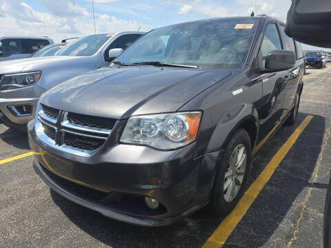 2019 Dodge Grand Caravan SXT FWD photo