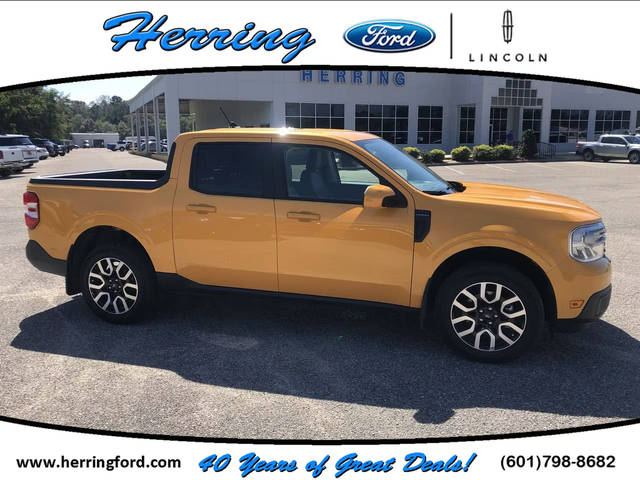 2023 Ford Maverick LARIAT FWD photo