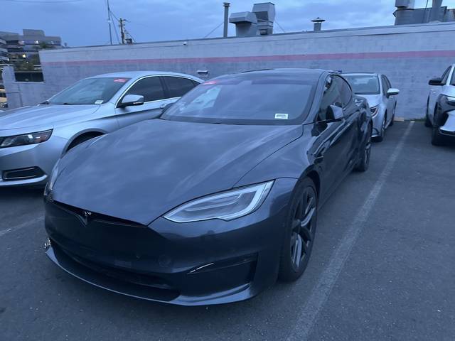 2021 Tesla Model S Plaid AWD photo