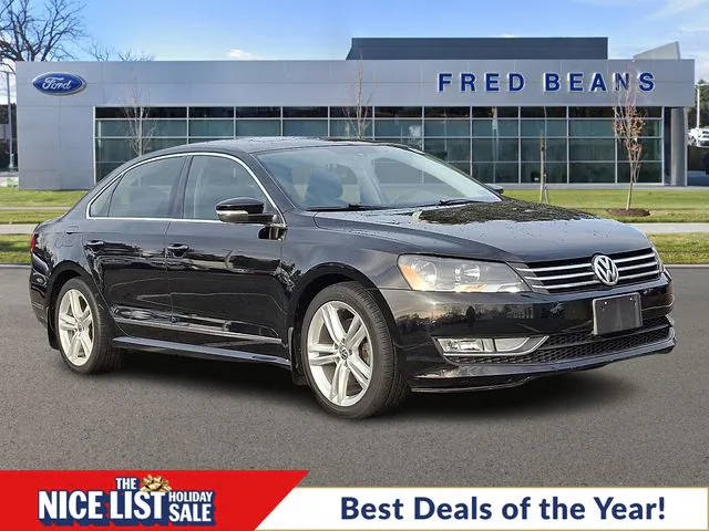 2015 Volkswagen Passat 1.8T SE w/Sunroof & Nav FWD photo