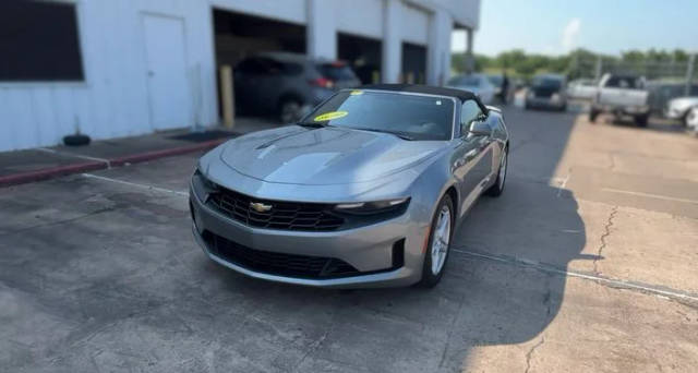2023 Chevrolet Camaro 1LT RWD photo