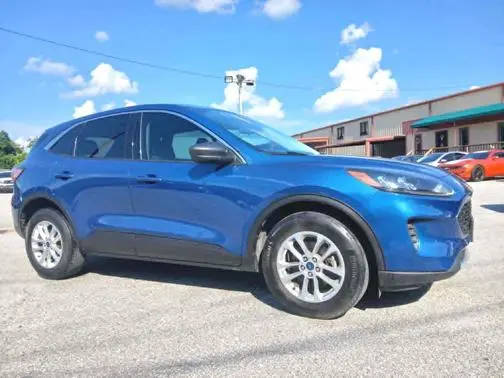 2022 Ford Escape SE AWD photo