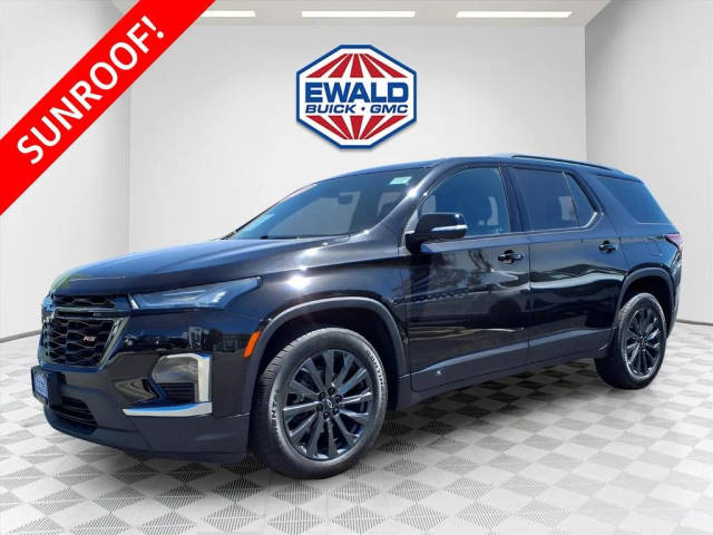 2023 Chevrolet Traverse RS AWD photo
