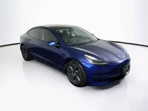 2022 Tesla Model 3  RWD photo