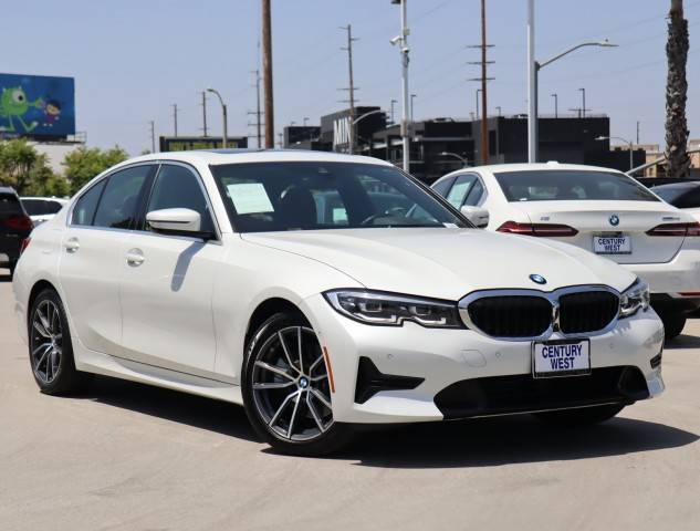 2020 BMW 3 Series 330i RWD photo