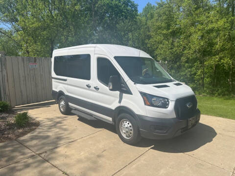 2020 Ford Transit Passenger Wagon XL AWD photo