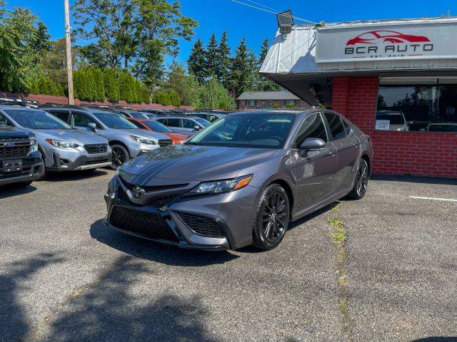 2022 Toyota Camry SE FWD photo
