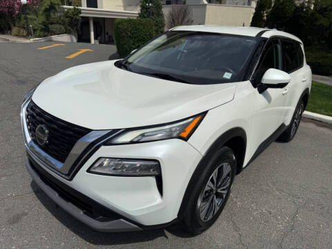 2021 Nissan Rogue SV FWD photo