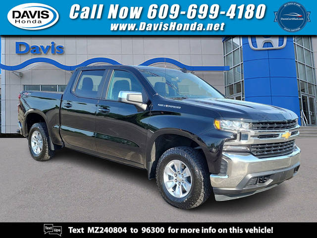 2021 Chevrolet Silverado 1500 LT 4WD photo