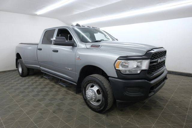 2022 Ram 3500 Tradesman 4WD photo