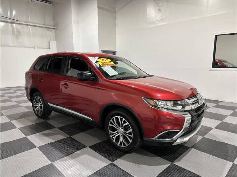 2018 Mitsubishi Outlander ES 4WD photo