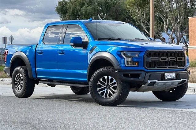 2020 Ford F-150 Raptor 4WD photo