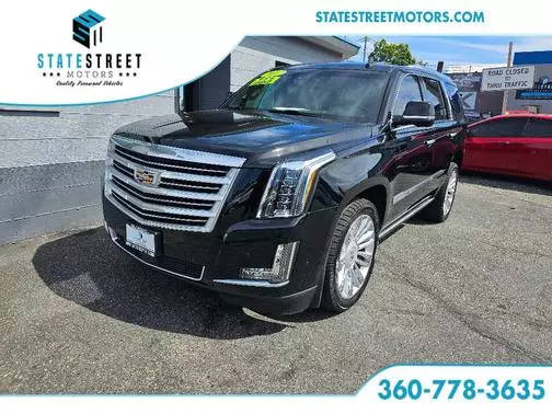 2017 Cadillac Escalade Platinum 4WD photo