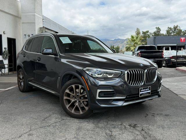 2023 BMW X5 xDrive40i AWD photo