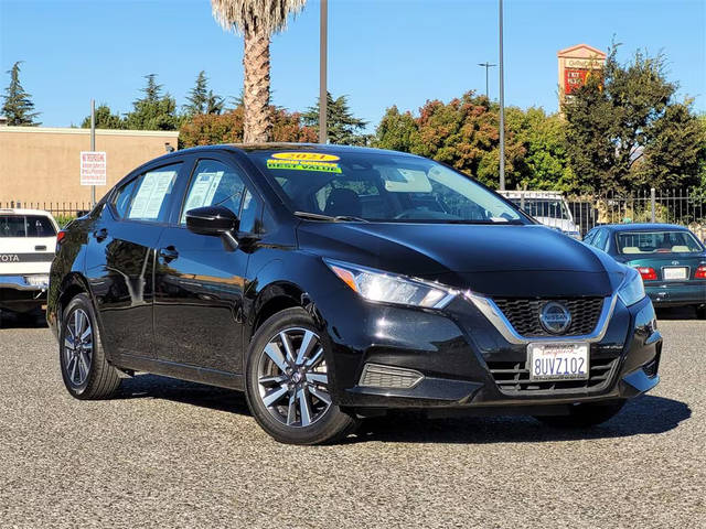 2021 Nissan Versa SV FWD photo