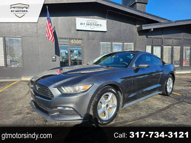 2015 Ford Mustang V6 RWD photo