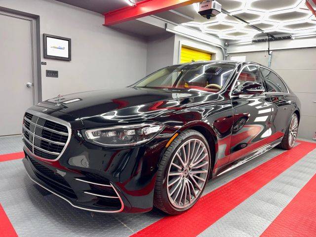 2022 Mercedes-Benz S-Class S 500 AWD photo