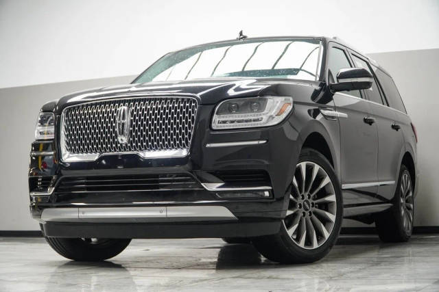 2021 Lincoln Navigator Reserve RWD photo