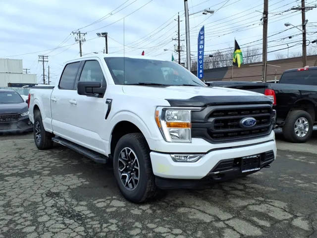 2021 Ford F-150 XLT 4WD photo