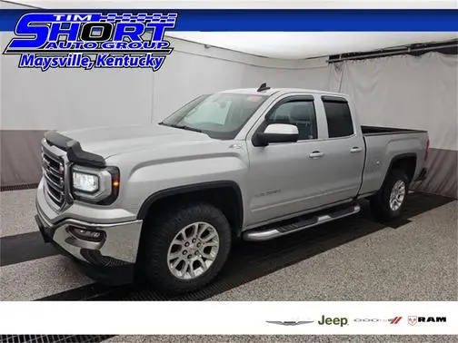 2017 GMC Sierra 1500 SLE 4WD photo