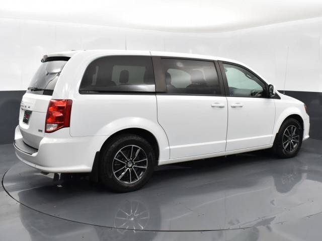 2019 Dodge Grand Caravan SE Plus FWD photo