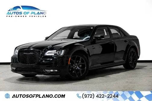 2022 Chrysler 300 300S RWD photo