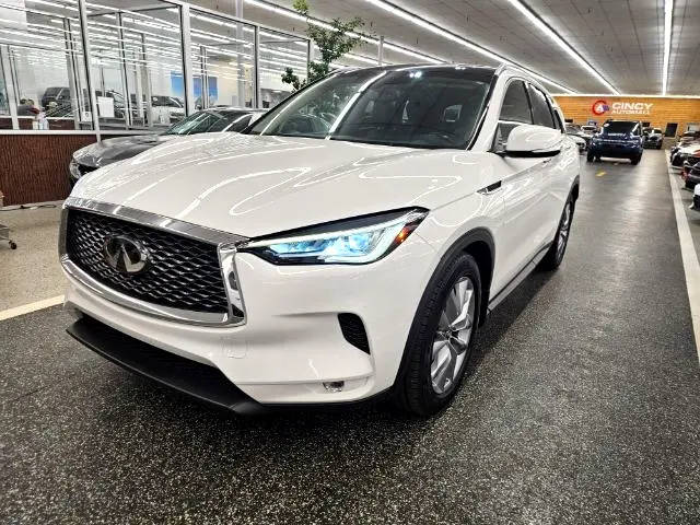 2021 Infiniti QX50 LUXE AWD photo