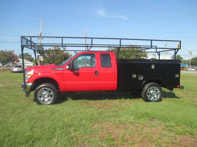 2015 Ford F-250 Super Duty  4WD photo