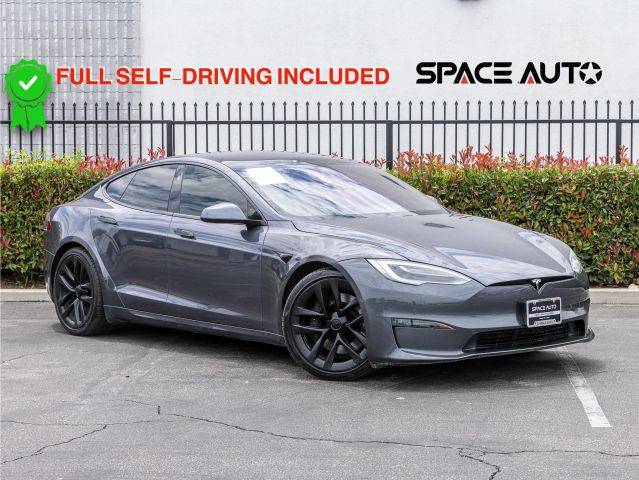 2021 Tesla Model S Plaid AWD photo