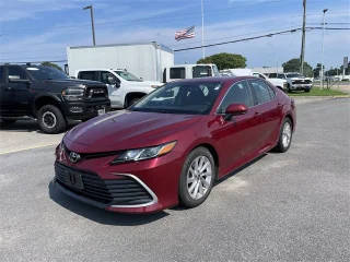 2021 Toyota Camry LE FWD photo