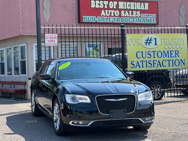 2018 Chrysler 300 Touring L AWD photo