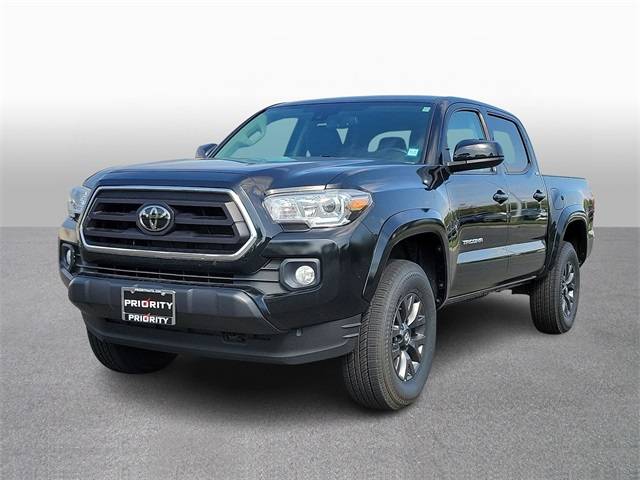 2022 Toyota Tacoma SR5 4WD photo