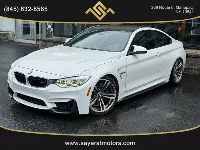2016 BMW M4 RWD photo