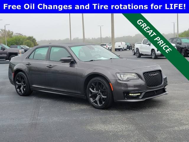 2023 Chrysler 300 300S RWD photo