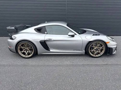 2023 Porsche Cayman GT4 RS RWD photo