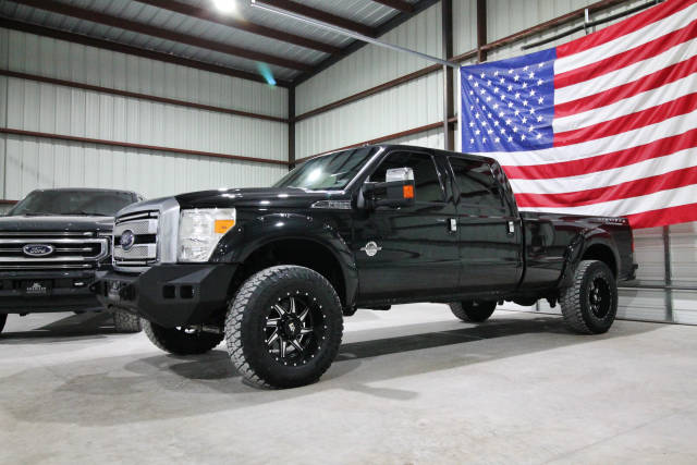 2015 Ford F-350 Super Duty Platinum 4WD photo