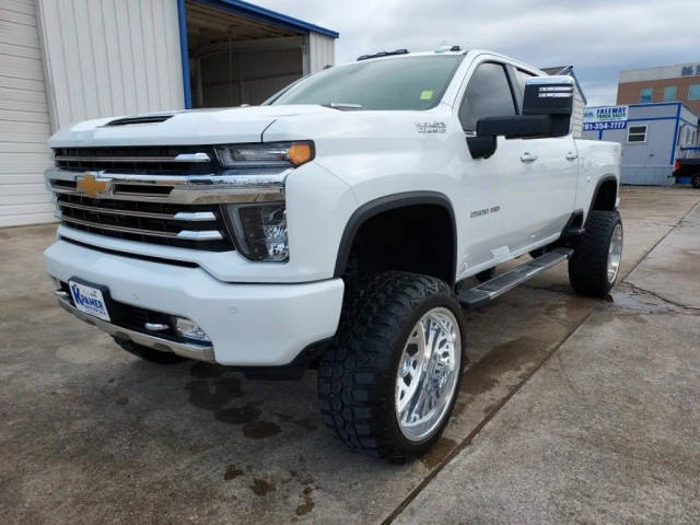 2023 Chevrolet Silverado 2500HD High Country 4WD photo