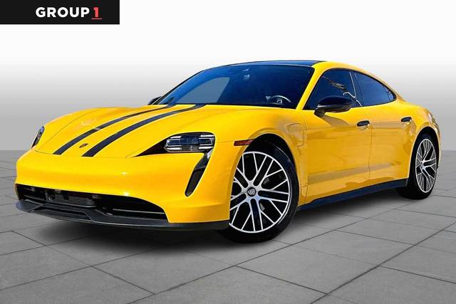 2022 Porsche Taycan  RWD photo