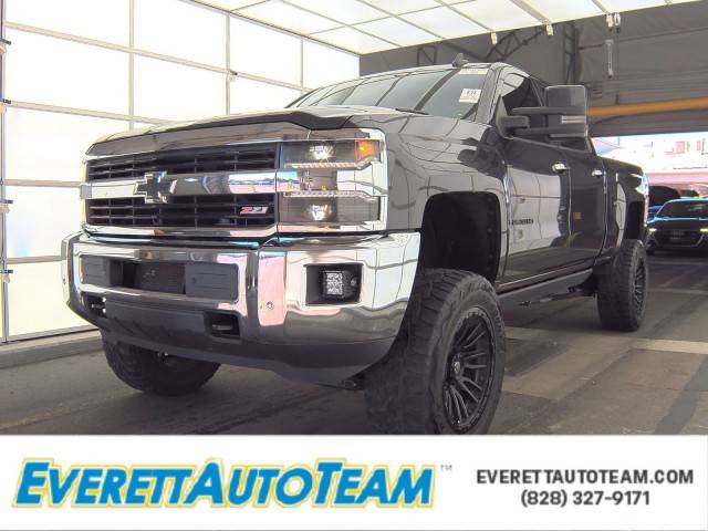 2015 Chevrolet Silverado 2500HD LTZ 4WD photo