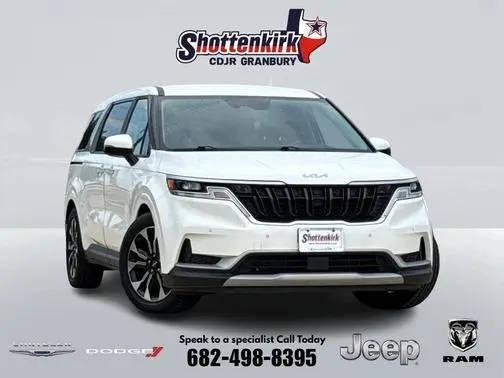 2022 Kia Carnival EX FWD photo