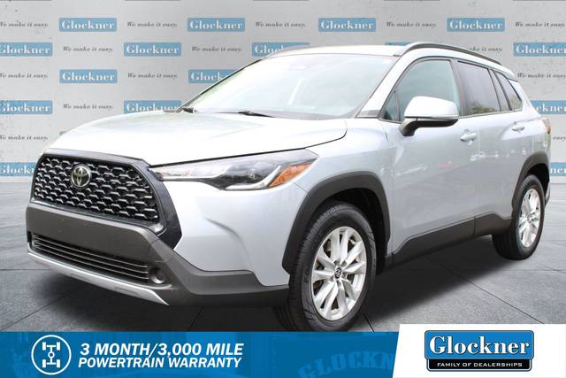 2023 Toyota Corolla Cross LE FWD photo