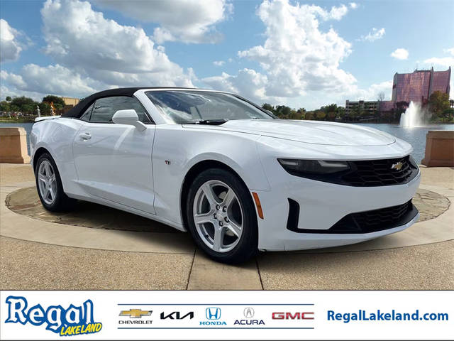 2022 Chevrolet Camaro 1LT RWD photo