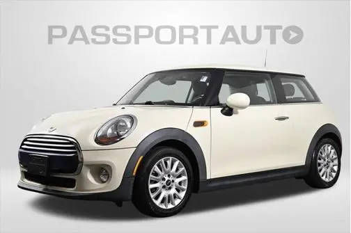 2015 MINI Hardtop 2 Door FWD photo