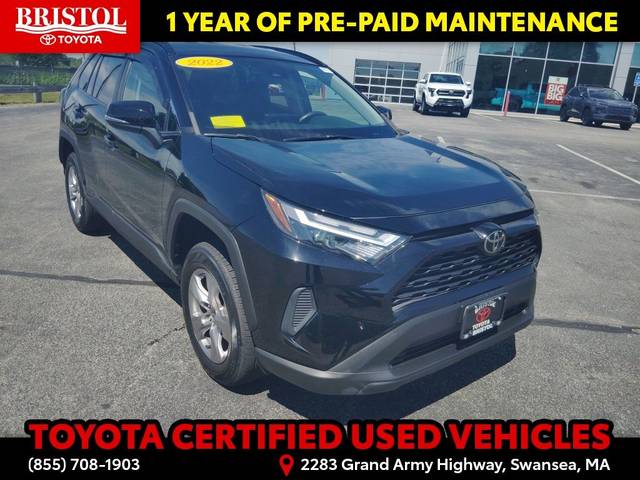 2022 Toyota RAV4 XLE AWD photo