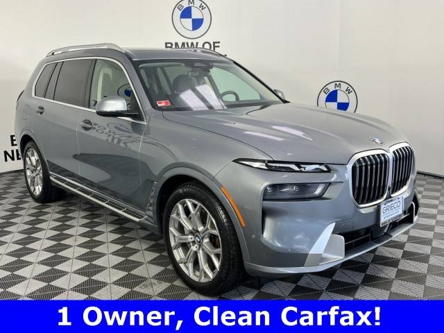 2023 BMW X7 xDrive40i AWD photo